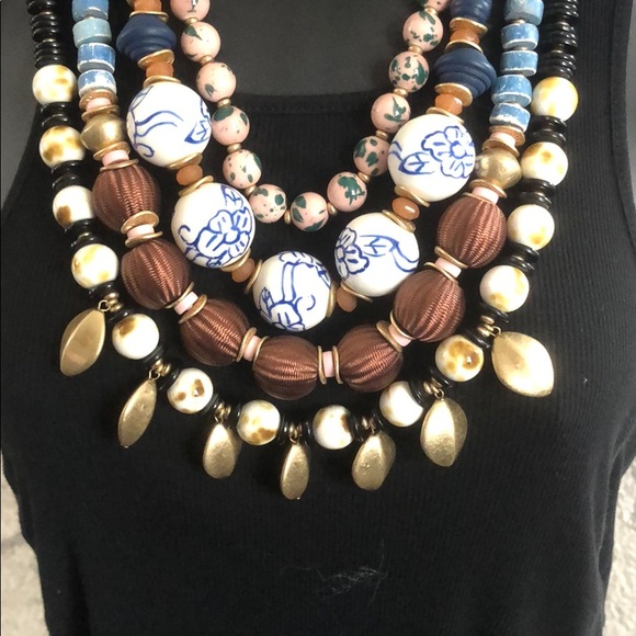 Anthropologie - Multi tier statement necklace. - Picture 3 of 4
